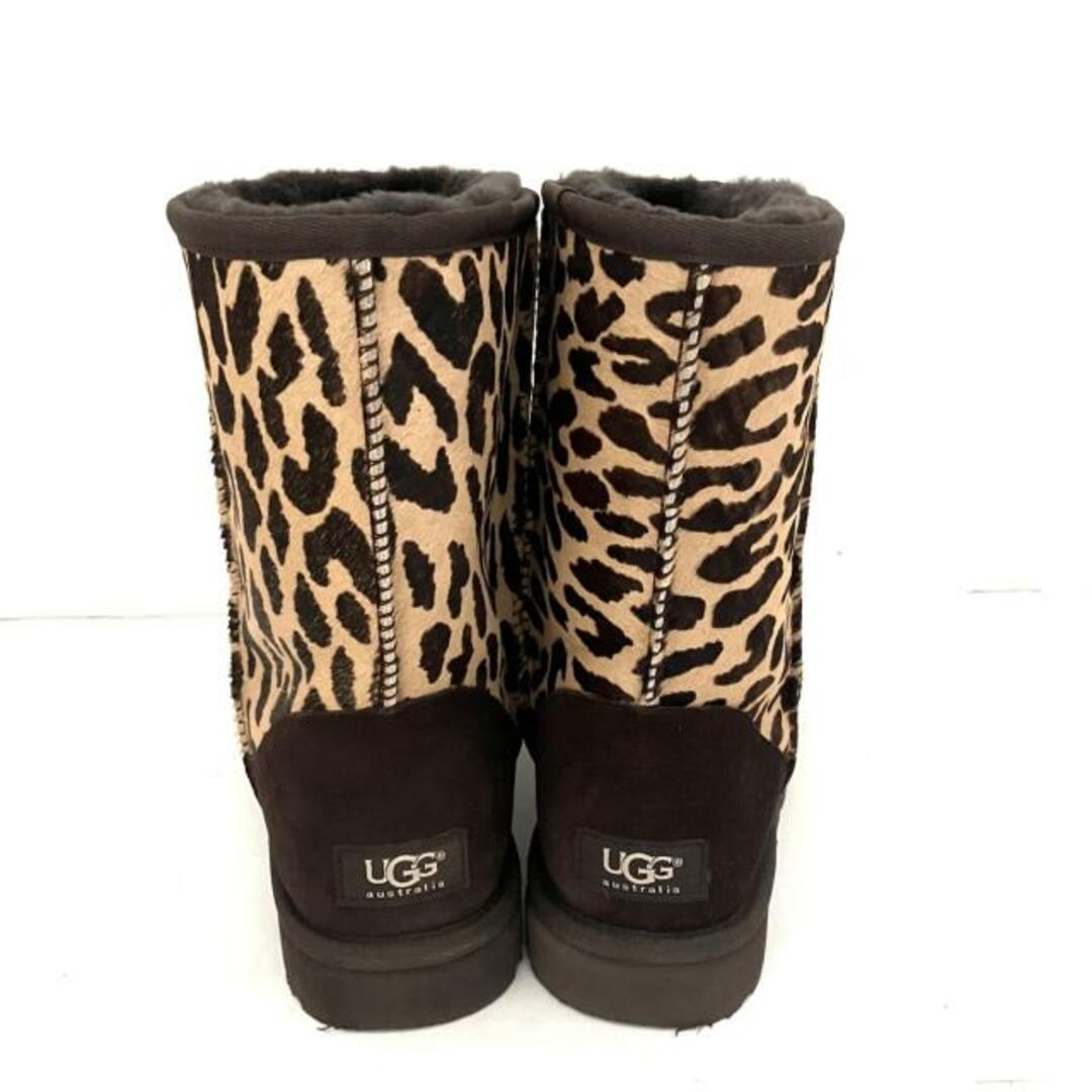 UGG(アグ)のUGG(アグ) ショートブーツ 25 レディース クラシック ショート エキゾチック 1002790 ベージュ×ダークブラウン ハラコ レディースの靴/シューズ(ブーツ)の商品写真