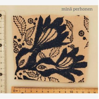 ミナペルホネン(mina perhonen)の511　ミナペルホネン　はぎれ　carnival　pink beige(生地/糸)