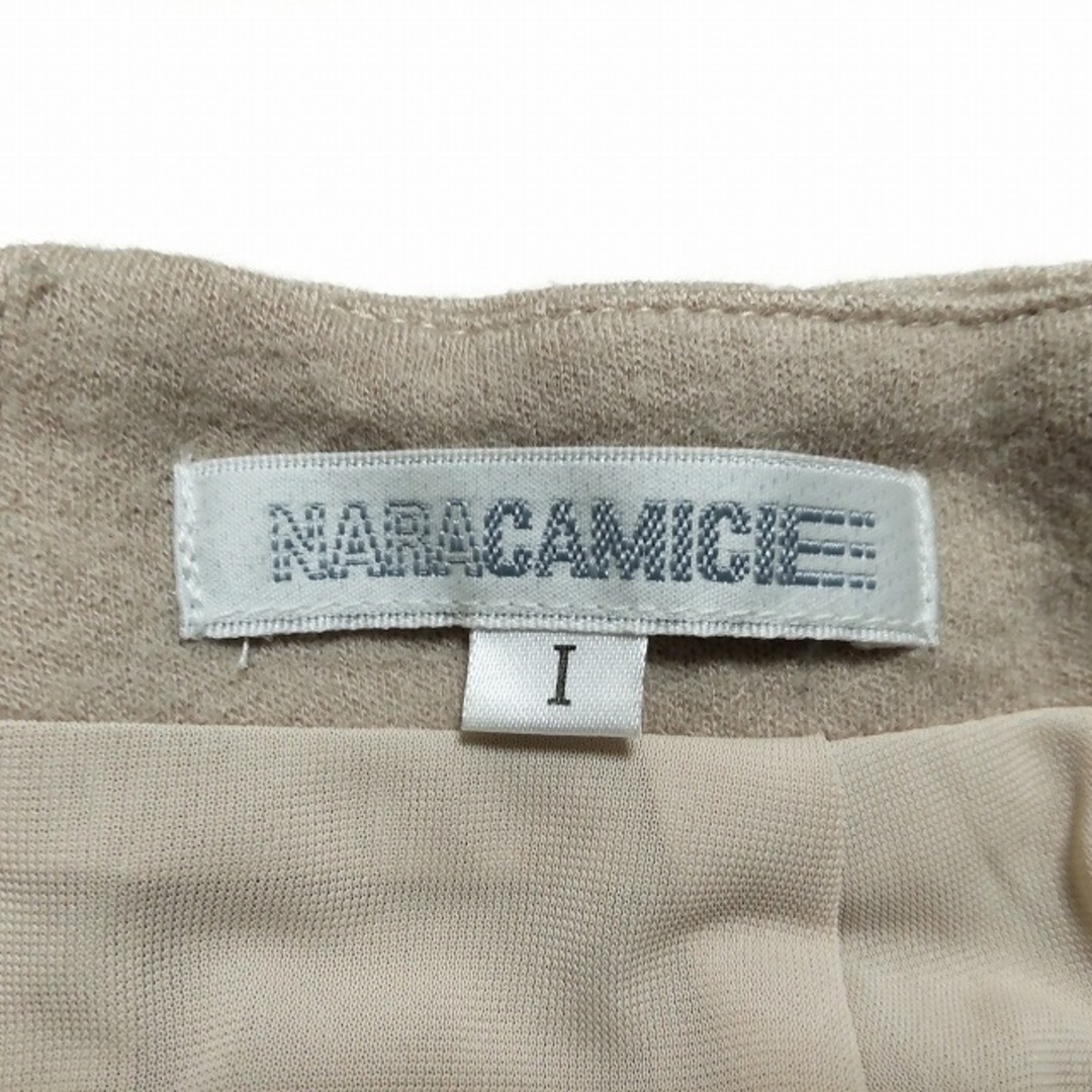 NARACAMICIE(ナラカミーチェ)のNARACAMICIE(ナラカミーチェ) スカートスーツ レディース - ベージュ レディースのフォーマル/ドレス(スーツ)の商品写真