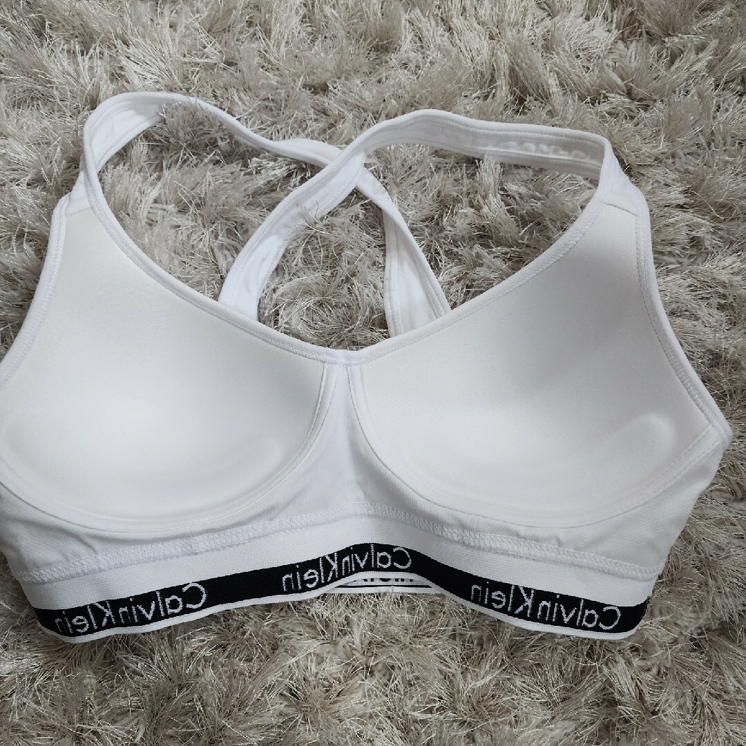 Calvin Klein(カルバンクライン)のブラジャー レディースの下着/アンダーウェア(ブラ)の商品写真