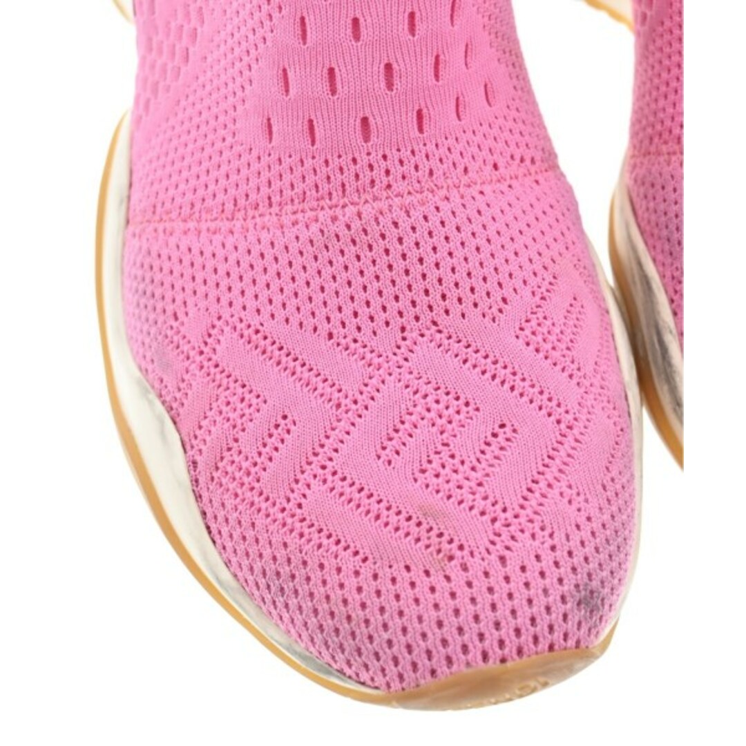 FENDI(フェンディ)のFENDI フェンディ スニーカー -(24.5cm位) ピンク 【古着】【中古】 レディースの靴/シューズ(スニーカー)の商品写真