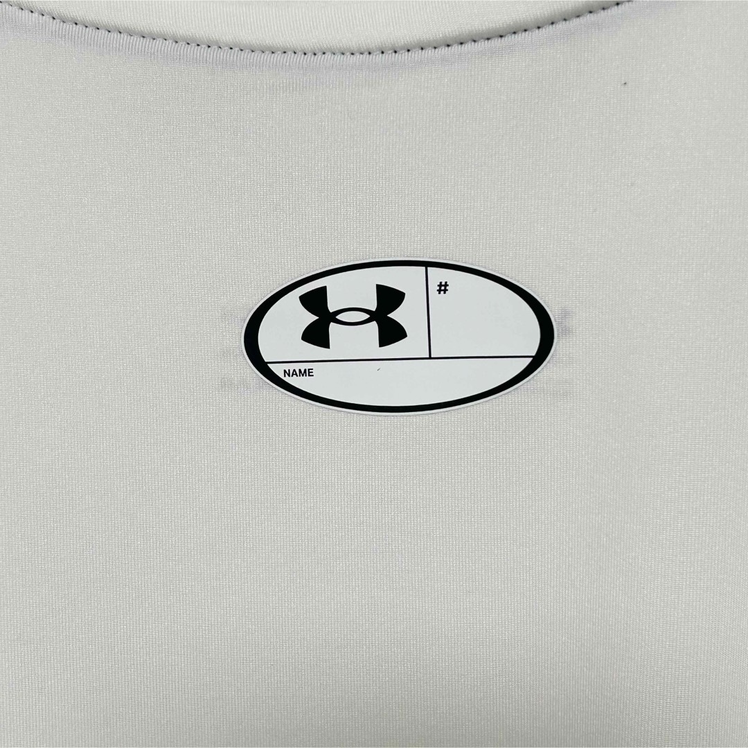 UNDER ARMOUR(アンダーアーマー)の【UNDER ARMOUR ／ アンダーアーマー】ヒートギア 半袖シャツ SM スポーツ/アウトドアのトレーニング/エクササイズ(トレーニング用品)の商品写真