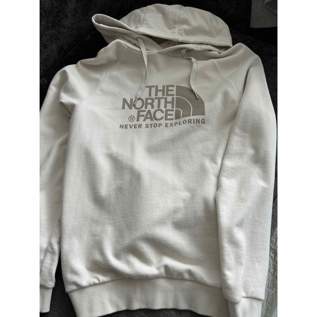 THE NORTH FACE(ザノースフェイス)のザノースフェイス DAY NUPTSE HOODIE パーカー スウェット レディースのトップス(パーカー)の商品写真