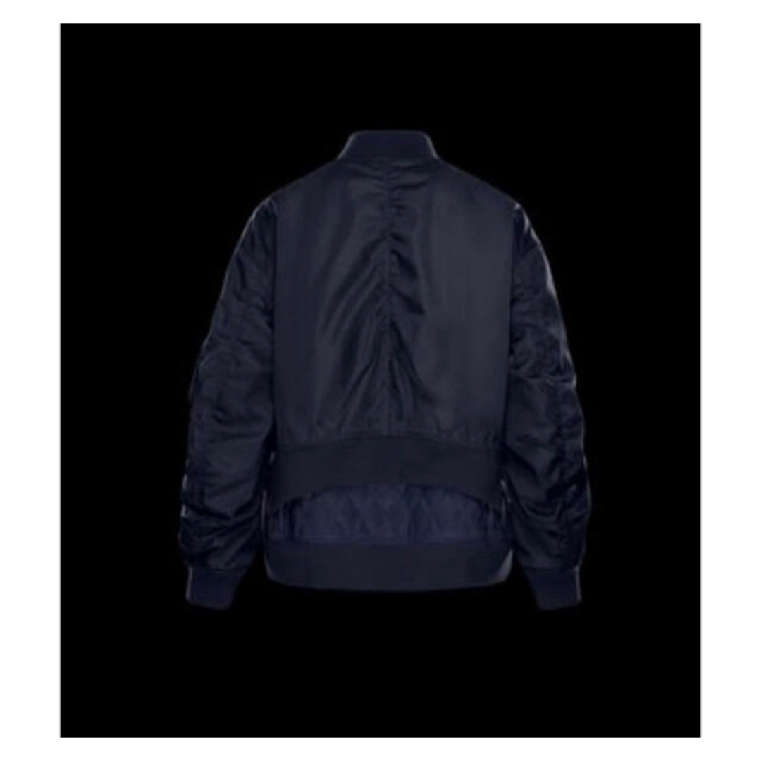 MONCLER(モンクレール)のMONCLERモンクレール☆ARALIAボンバージャケット　MA-1 レディースのジャケット/アウター(ブルゾン)の商品写真