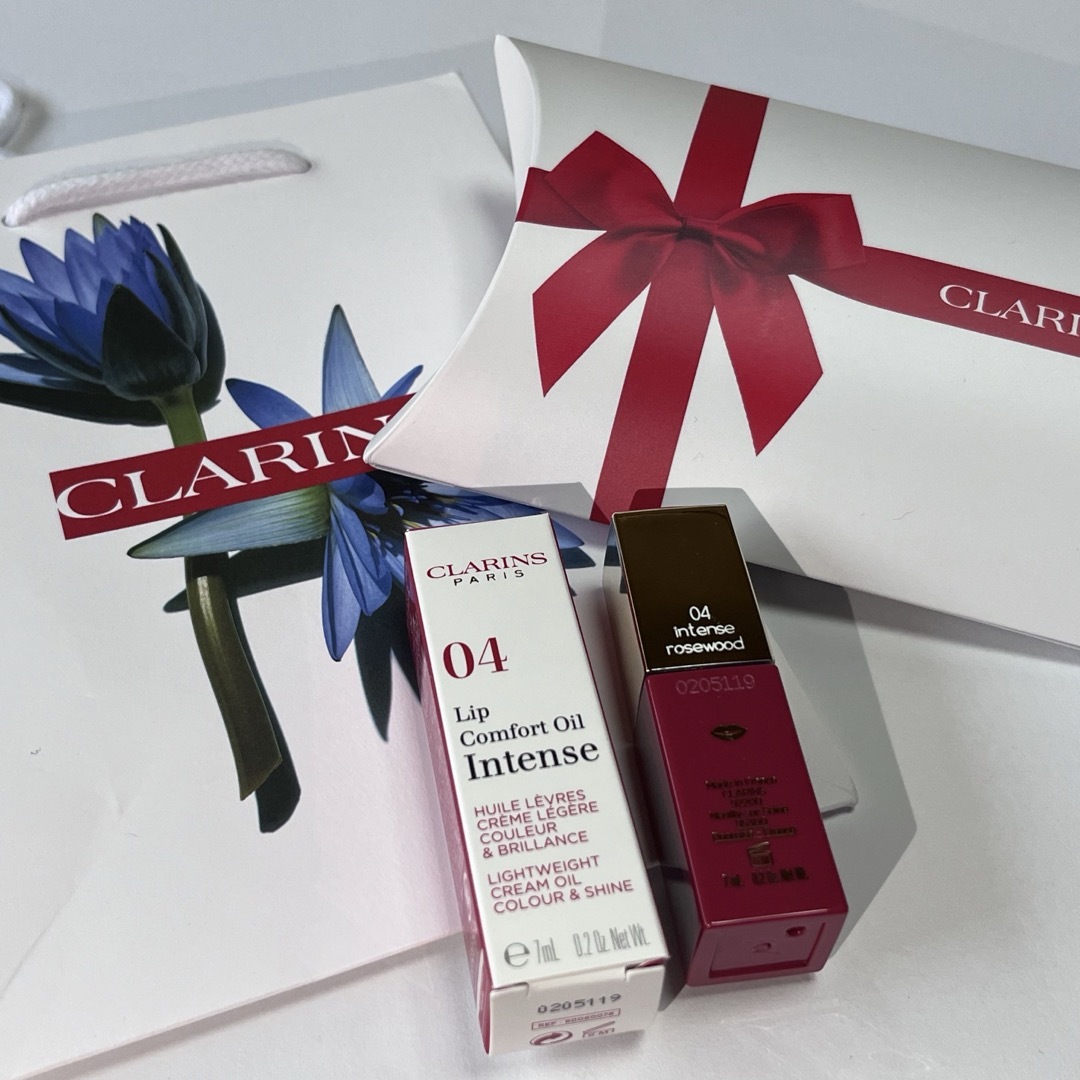 CLARINS(クラランス)のクラランス  コンフォートリップオイルインテンス 04 コスメ/美容のベースメイク/化粧品(口紅)の商品写真