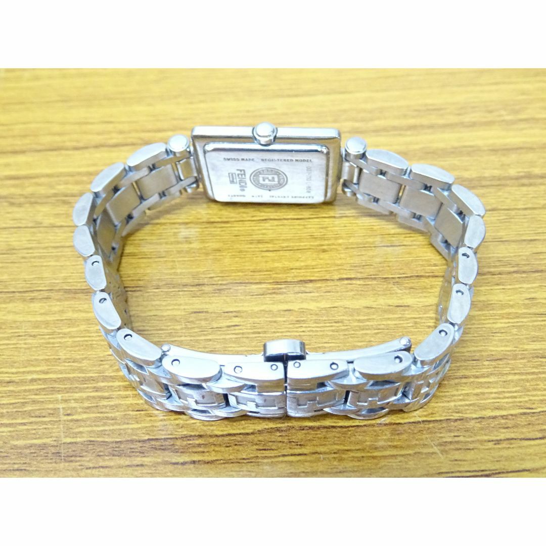 FENDI - K広053/ FENDI 腕時計 レディース クオーツ 箱付 710Lの