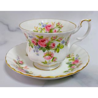 ROYAL ALBERT - ROYAL ALBERT ロイヤルアルバート カップ＆ソーサー モスローズ 1客