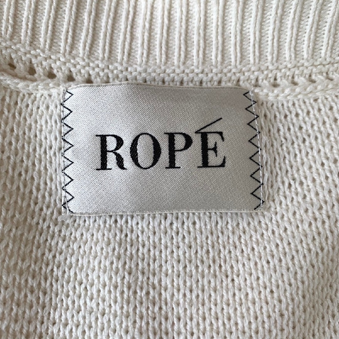 ROPE’(ロペ)のROPE　ロペ　ニットカーディガン　ボレロ　ホワイト　Ｍ レディースのトップス(カーディガン)の商品写真