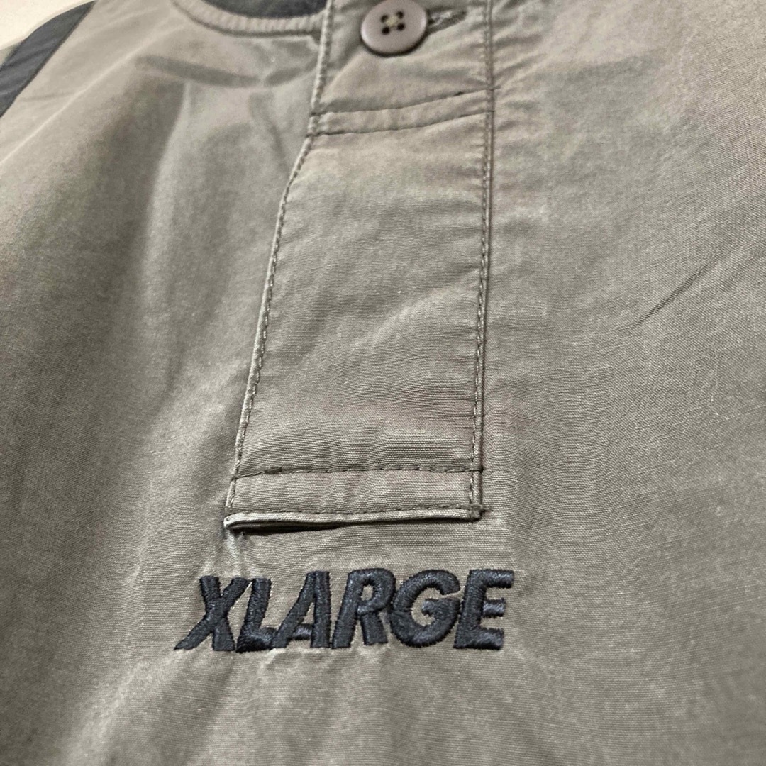 XLARGE(エクストララージ)の激レア XLARGE エクストララージ ナイロン プルオーバー ハーフボタン メンズのジャケット/アウター(ナイロンジャケット)の商品写真