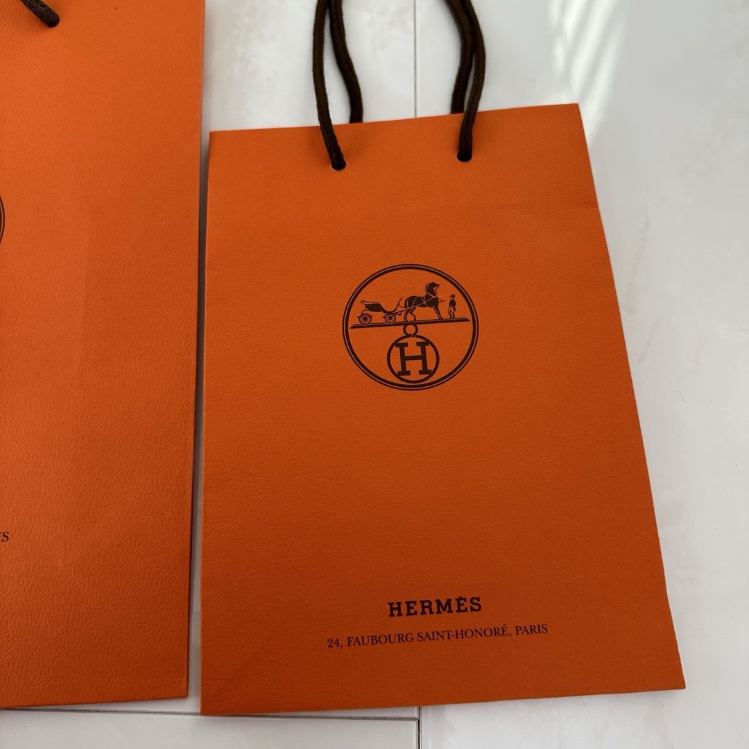 Hermes(エルメス)のHERMES エルメル　ショッパー　紙袋 レディースのバッグ(ショップ袋)の商品写真