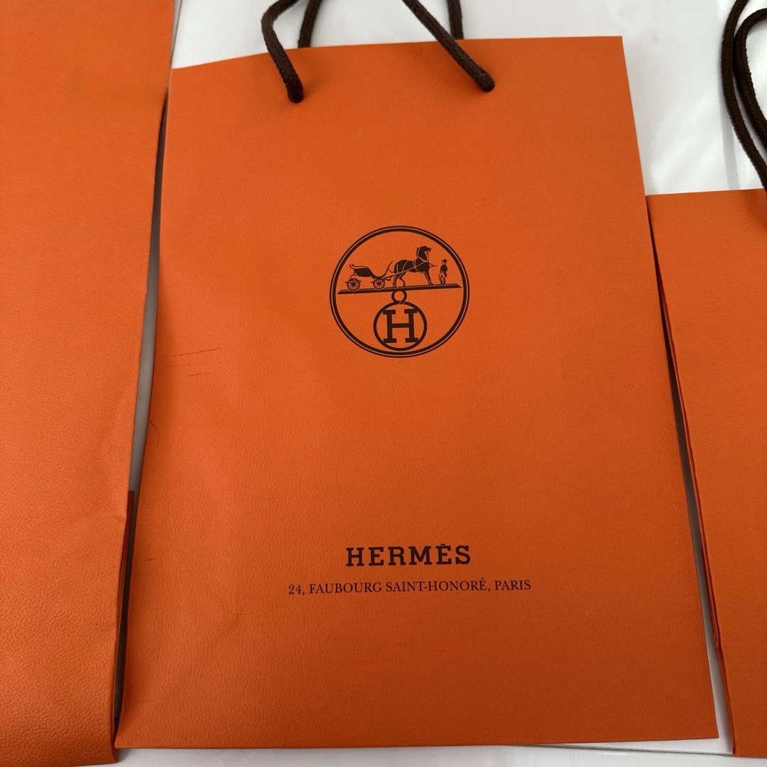 Hermes(エルメス)のHERMES エルメル　ショッパー　紙袋 レディースのバッグ(ショップ袋)の商品写真