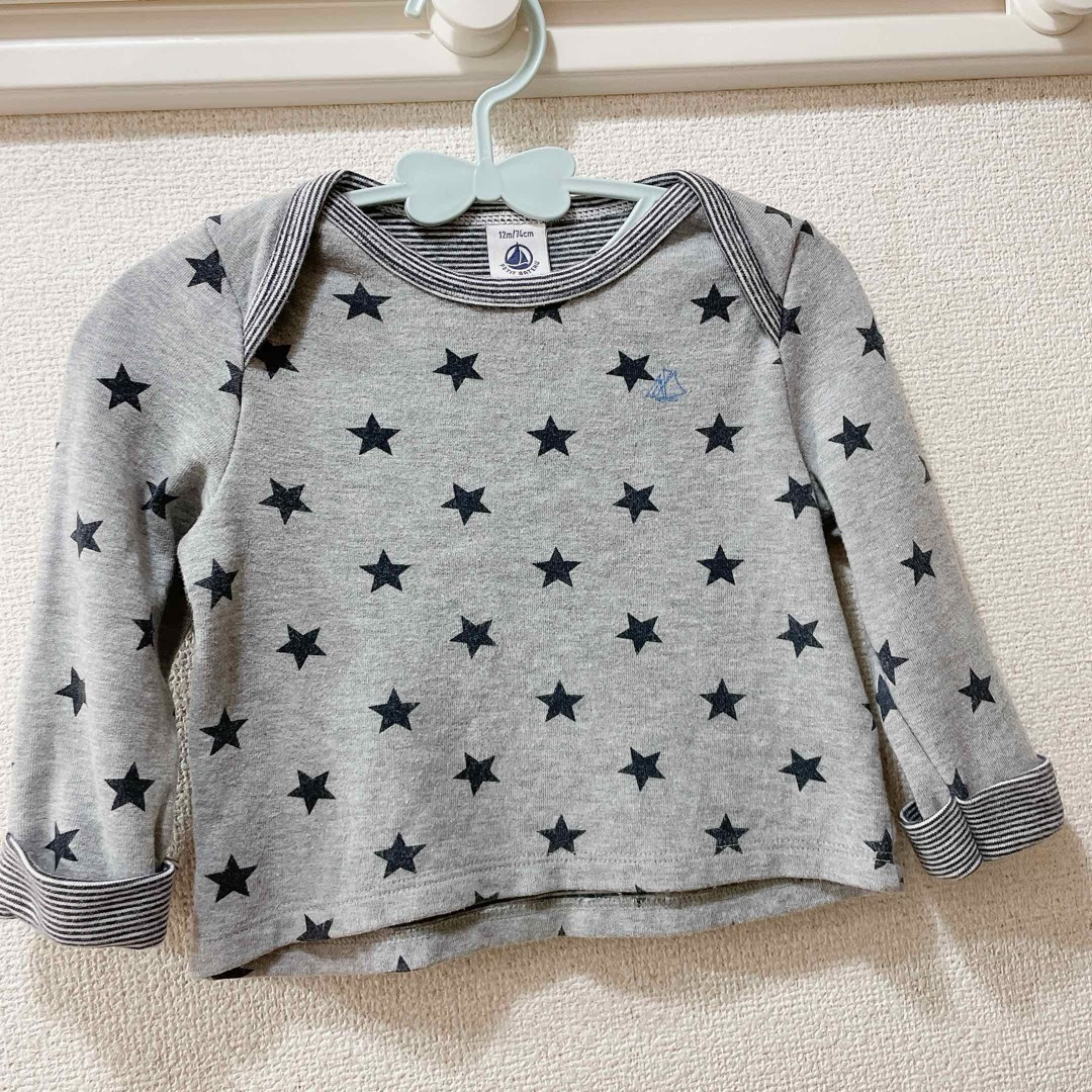 PETIT BATEAU(プチバトー)のプチバトー　トップス　12m/74cm キッズ/ベビー/マタニティのベビー服(~85cm)(シャツ/カットソー)の商品写真