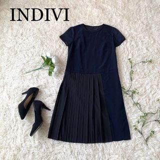 インディヴィ(INDIVI)のINDIVI　インディヴィ　ワンピース　シースルー　プリーツ　半袖　ネイビー(ひざ丈ワンピース)