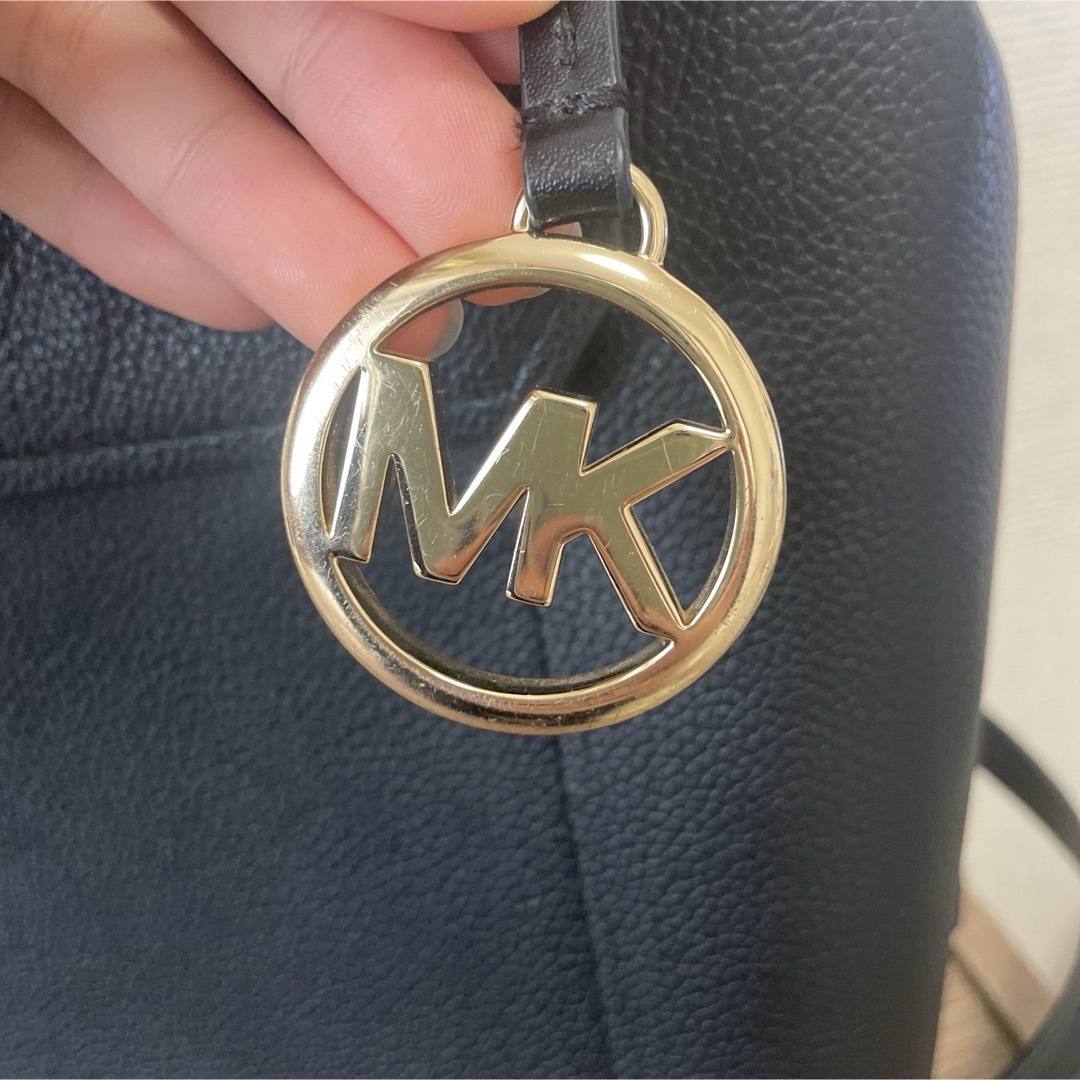 Michael Kors(マイケルコース)の【良品】MICHAEL KORS/マイケルコース リュック ブラック 定価4万程 レディースのバッグ(リュック/バックパック)の商品写真