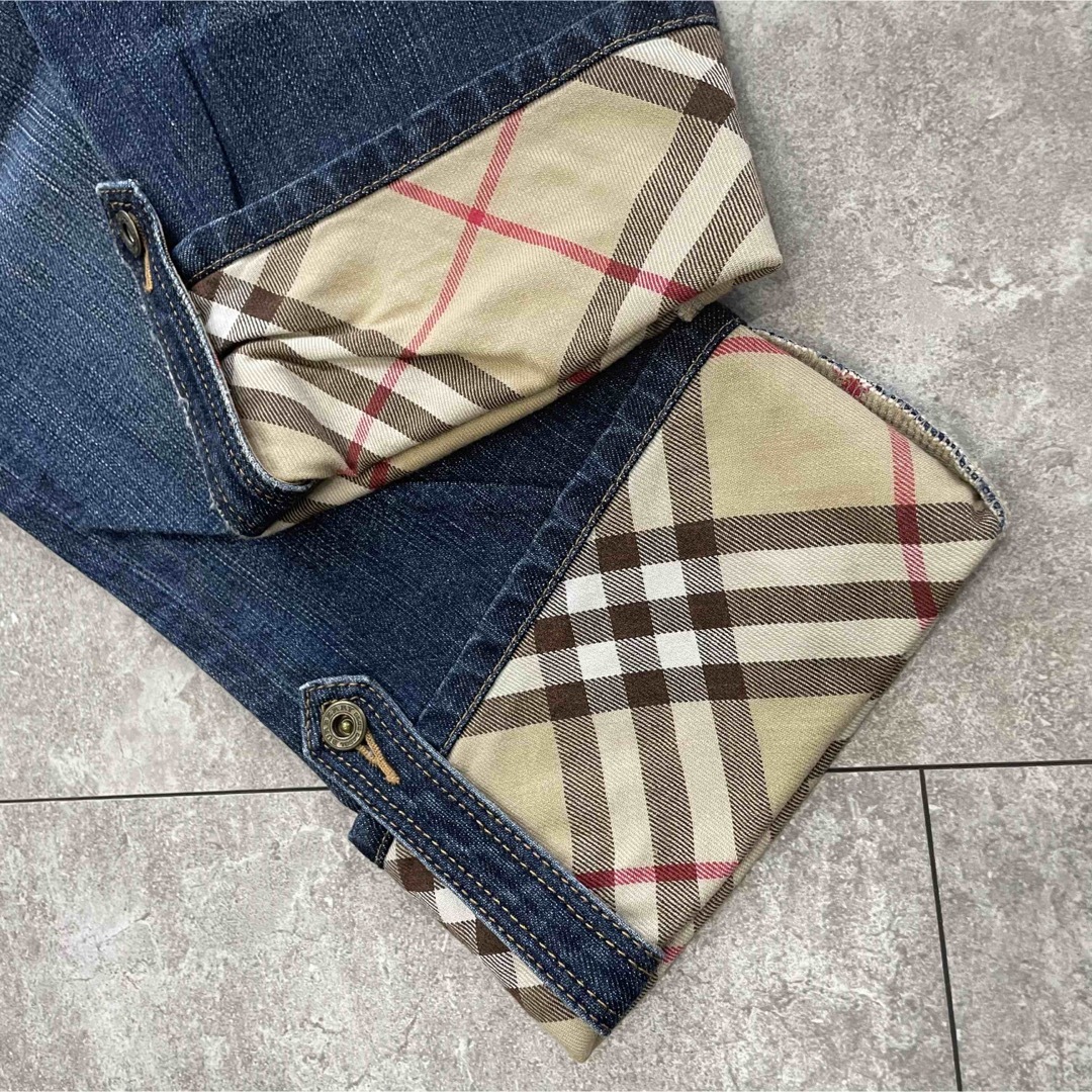 BURBERRY BLUE LABEL(バーバリーブルーレーベル)の【美品！】バーバリーロンドン ブルーレーベル デニム ノバチェック ロールアップ レディースのパンツ(デニム/ジーンズ)の商品写真