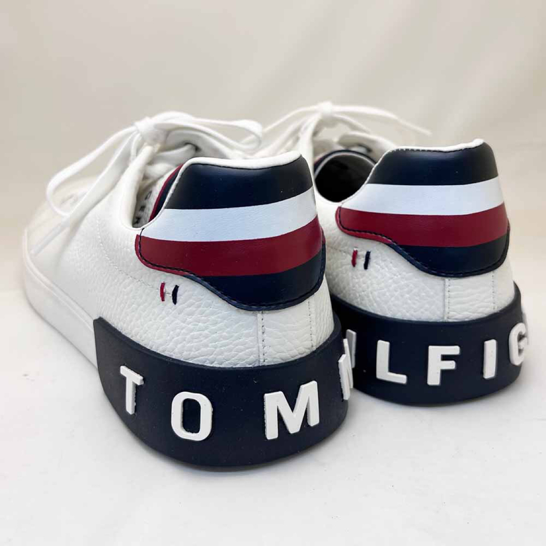 TOMMY HILFIGER(トミーヒルフィガー)の新品 トミーヒルフィガー スニーカー REZZ ホワイト 27.0cm メンズの靴/シューズ(スニーカー)の商品写真