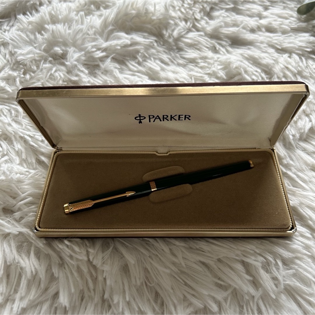 Parker(パーカー)のPAKER パーカー　万年筆　ビンテージ　ケース付き インテリア/住まい/日用品の文房具(その他)の商品写真