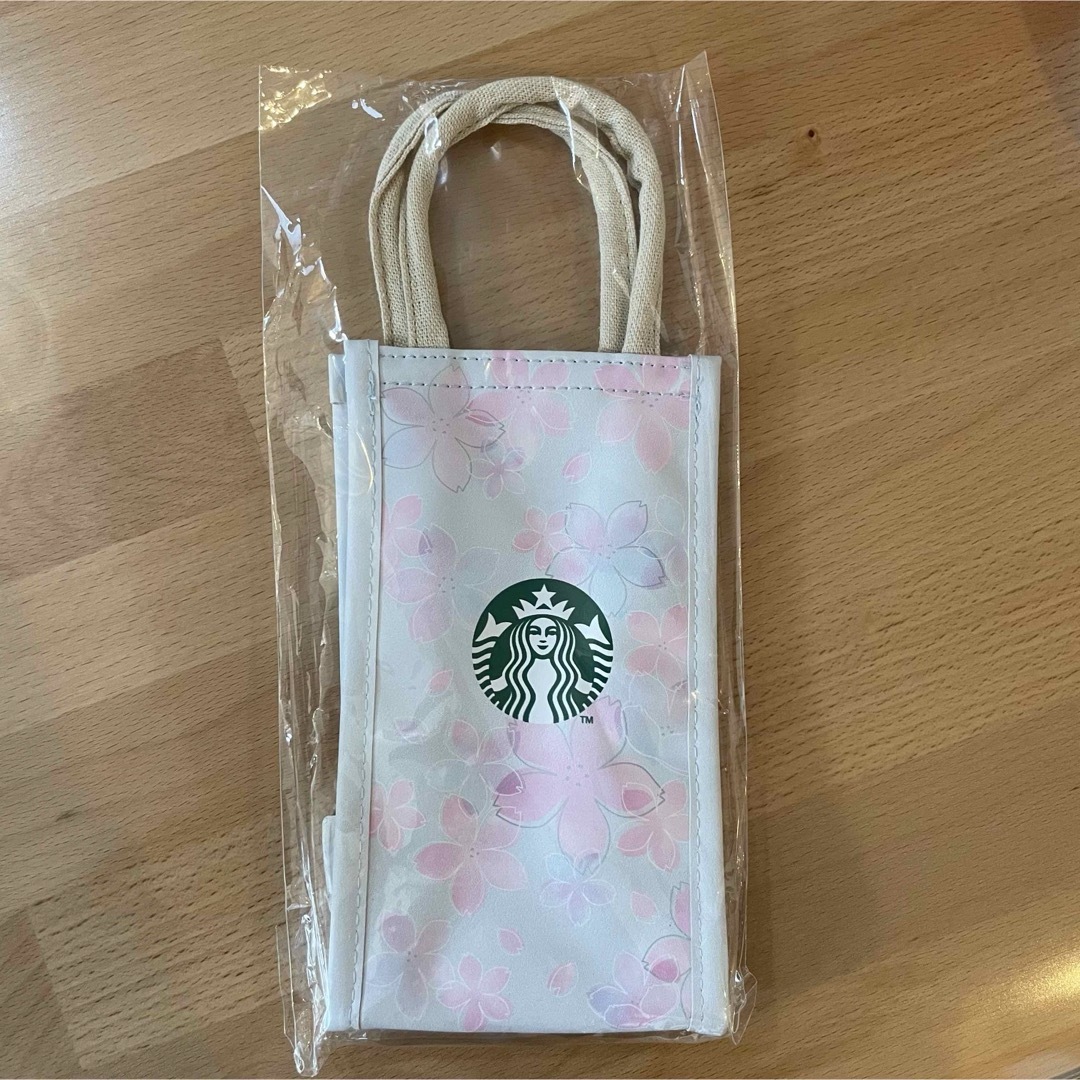 Starbucks Coffee(スターバックスコーヒー)のSAKURA2022ペンシルケース インテリア/住まい/日用品の文房具(ペンケース/筆箱)の商品写真