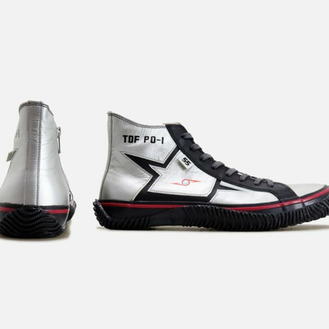 SPINGLE MOVE(スピングルムーブ)の限定 スピングルムーブ ウルトラセブン コラボ ハイカットスニーカー XLサイズ メンズの靴/シューズ(スニーカー)の商品写真