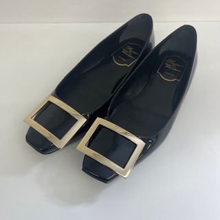 ロジェヴィヴィエ(ROGER VIVIER)の◇ロジェヴィヴィエ　パンプス　黒　35.5（22.5〜23cm）◇(ハイヒール/パンプス)