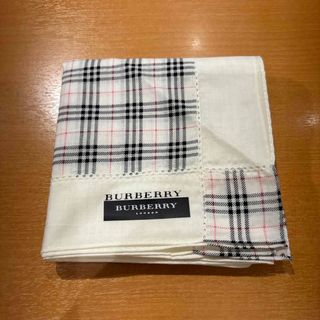 バーバリー(BURBERRY)のバーバリーハンカチ　ノバチェックホワイト(ハンカチ)