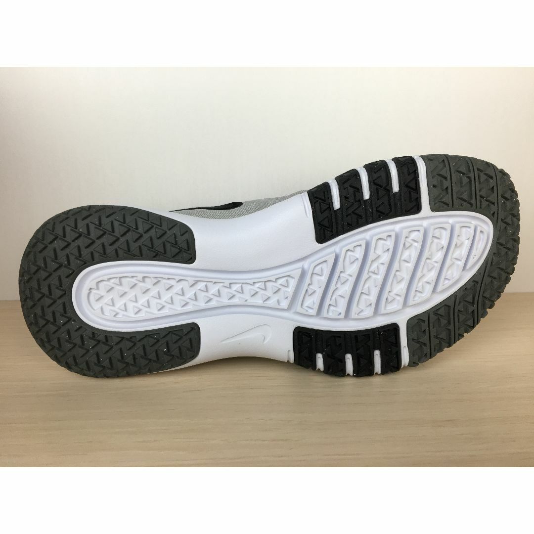 NIKE(ナイキ)のナイキ フレックスコントロールTR4 靴 25,0cm 新品 (1889) メンズの靴/シューズ(スニーカー)の商品写真