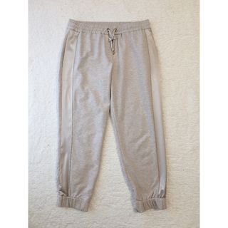 ブルネロクチネリ(BRUNELLO CUCINELLI)のブルネロクチネリ モニーレ付き ライトウェイト スウェット パンツ S(カジュアルパンツ)