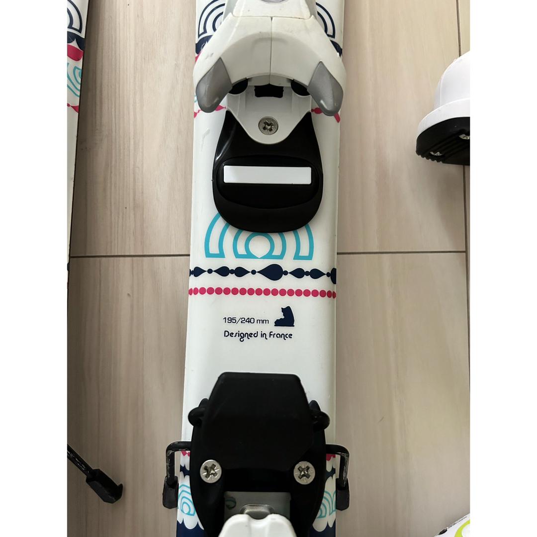 ROSSIGNOL(ロシニョール)の子供用スキーセット　ロシニョール　ヘッド スポーツ/アウトドアのスキー(板)の商品写真