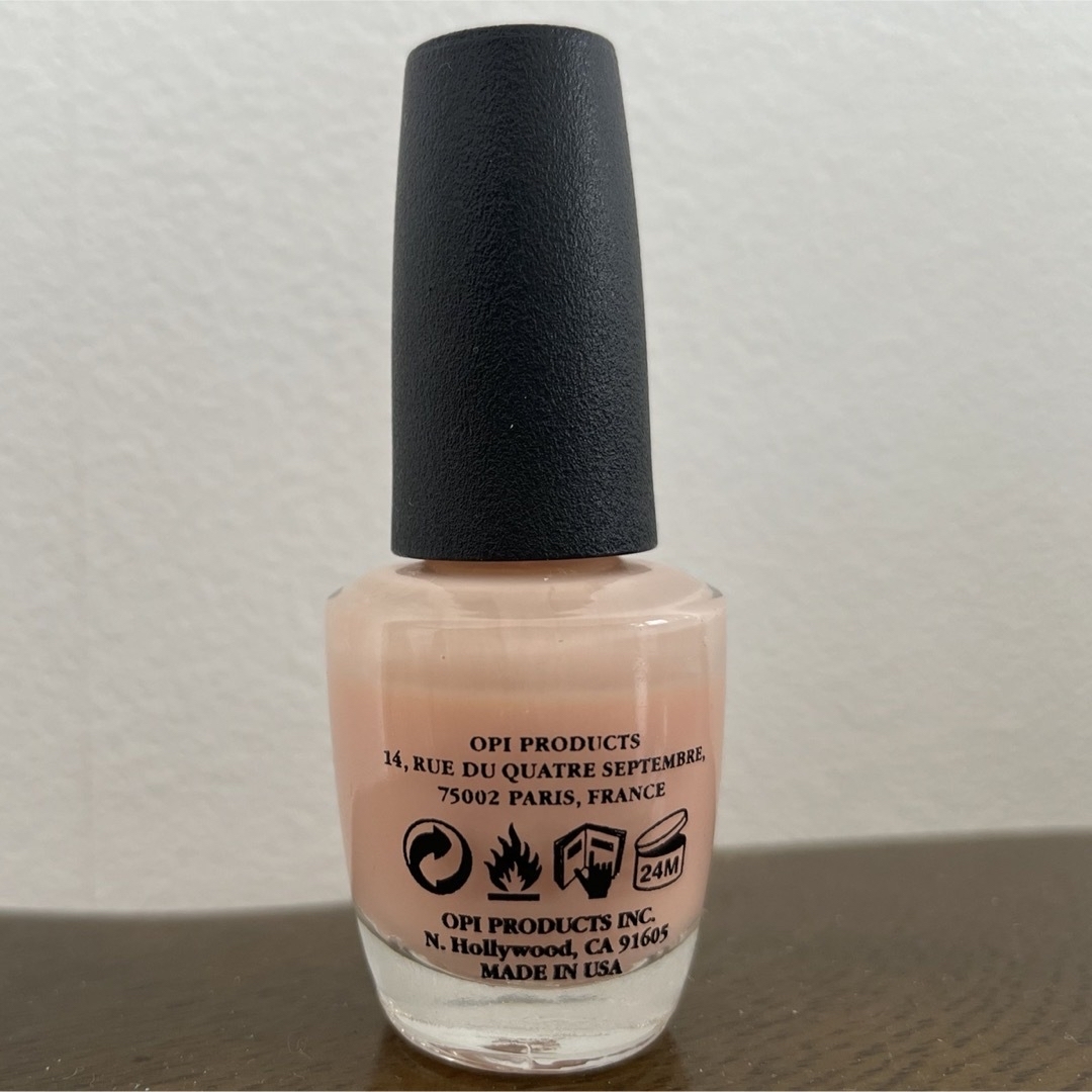 OPI(オーピーアイ)のOPI マニキュア ネイルラッカー NLH19 パッション コスメ/美容のネイル(マニキュア)の商品写真