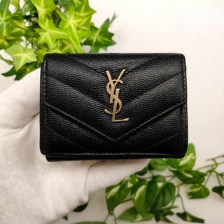 サンローラン(Saint Laurent)のサンローラン　三つ折り財布　タイニーウォレット　カサンドラ　ブラック　ゴールド(財布)