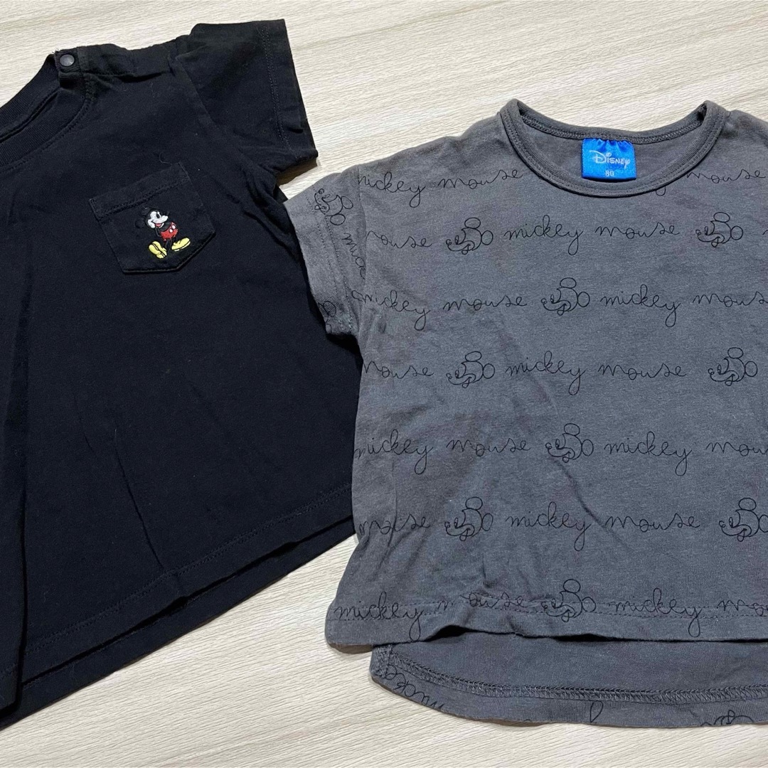 UNIQLO(ユニクロ)の80 Tシャツ　2枚セット　ミッキー　綿100% 男の子　半袖 キッズ/ベビー/マタニティのベビー服(~85cm)(Ｔシャツ)の商品写真