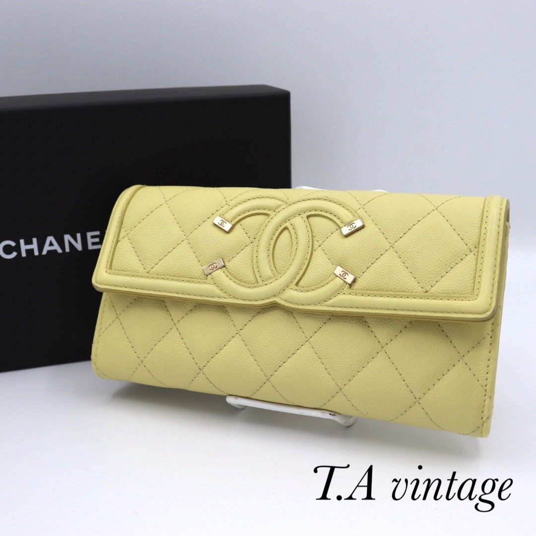 CHANEL(シャネル)の美品！シャネル　キャビアスキン　CCフィリグリー　長財布　イエロー レディースのファッション小物(財布)の商品写真