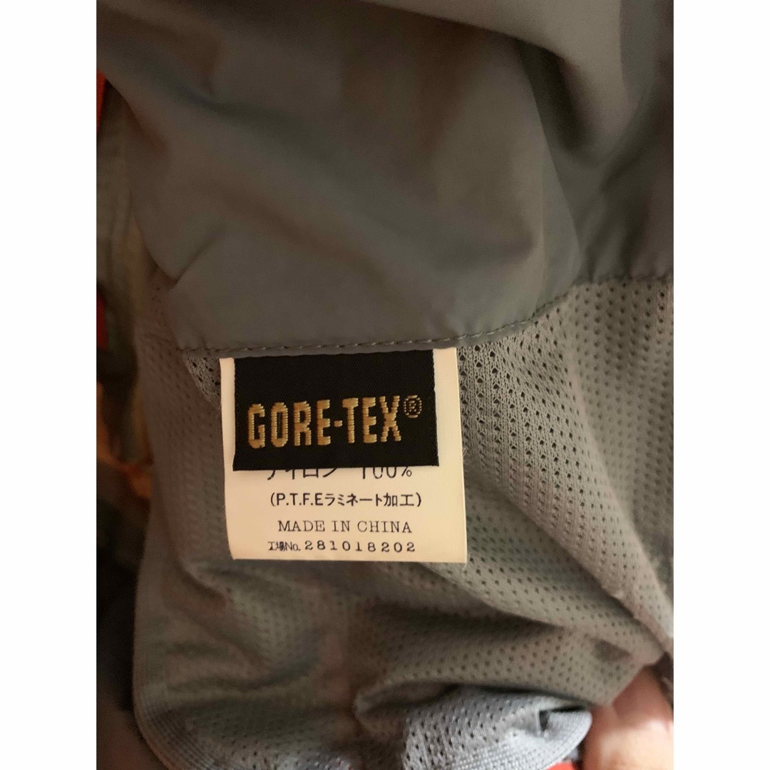 mont bell(モンベル)の【毎日50円値下げ】破格！！モンベル　ジャケット　GORE-TEX メンズのジャケット/アウター(マウンテンパーカー)の商品写真