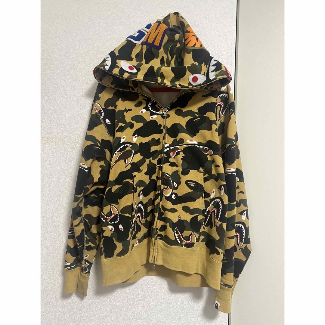 A BATHING APE(アベイシングエイプ)のa bathing ape 1st CAMO  bape シャークパーカー メンズのトップス(パーカー)の商品写真