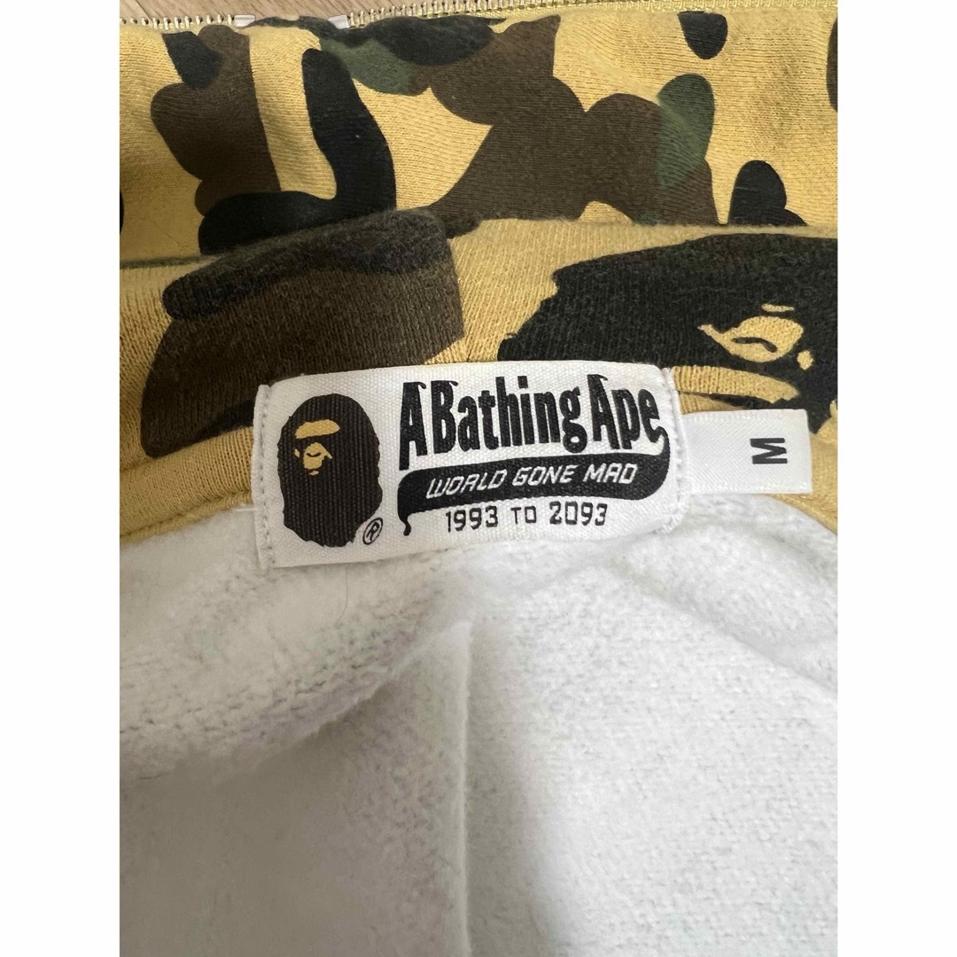 A BATHING APE(アベイシングエイプ)のa bathing ape 1st CAMO  bape シャークパーカー メンズのトップス(パーカー)の商品写真