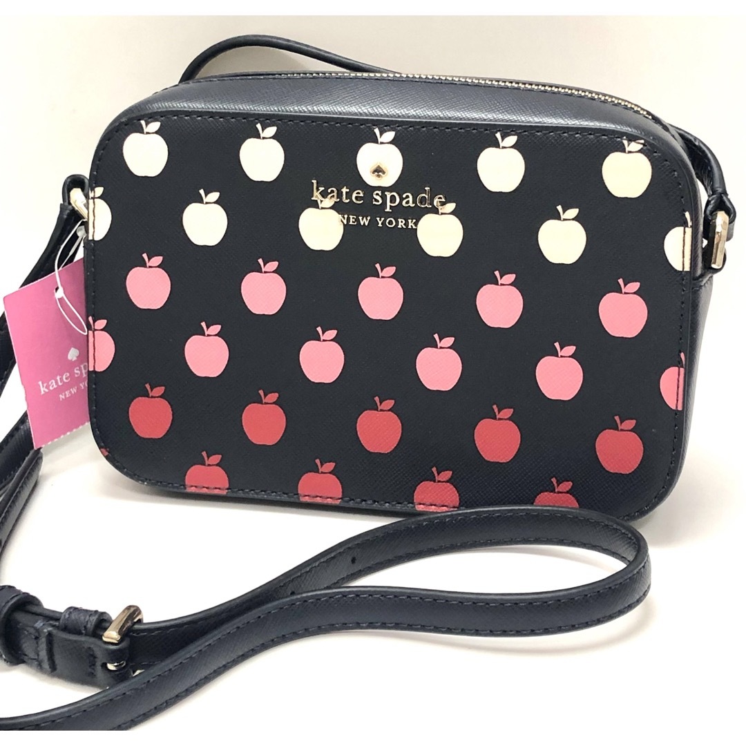 kate spade new york(ケイトスペードニューヨーク)の未使用　ケイトスペード　りんご柄　ショルダー　18680107 レディースのバッグ(ショルダーバッグ)の商品写真