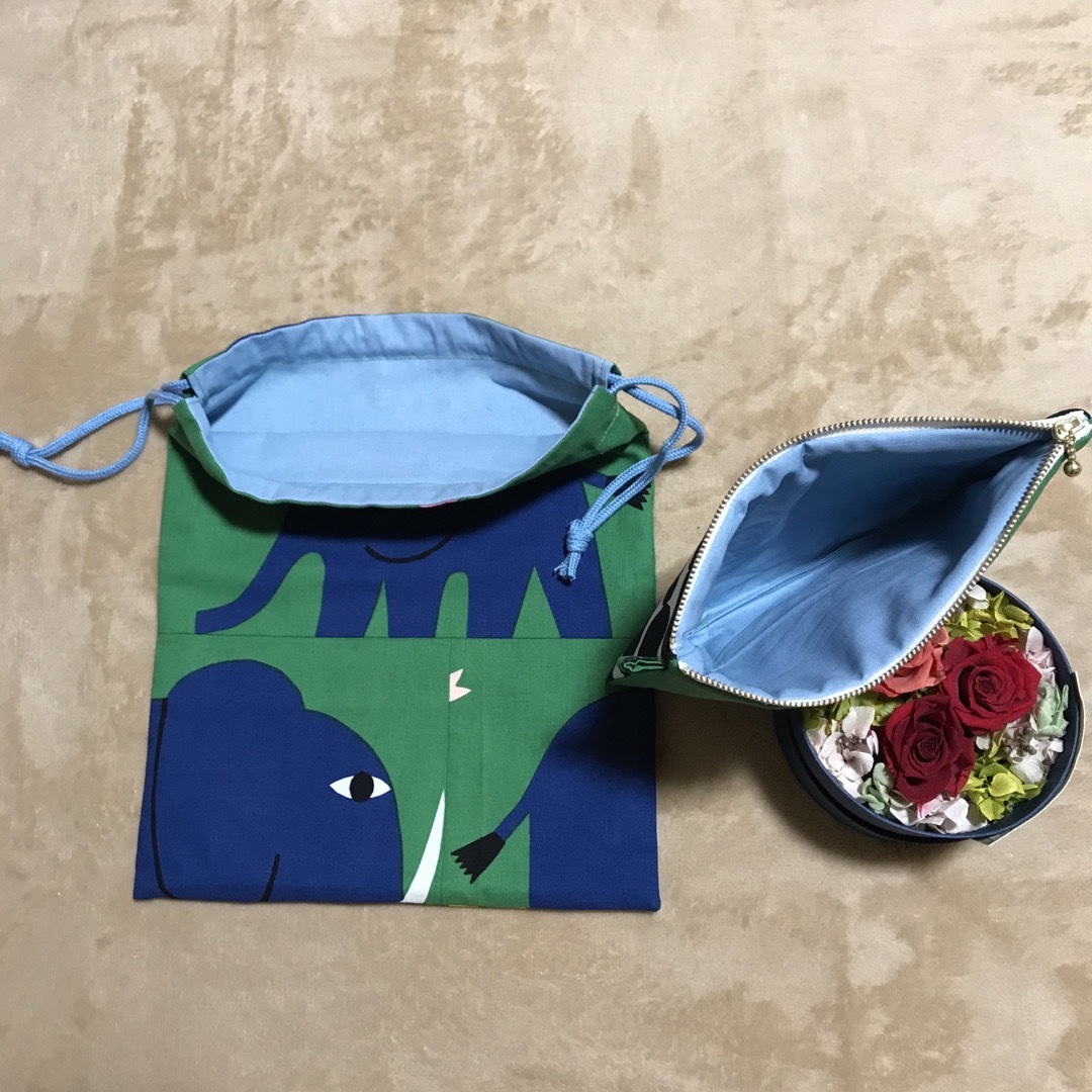marimekko(マリメッコ)のマリメッコ    生地　ハンドメイド　ケトゥンマルヤ ハンドメイドのファッション小物(ポーチ)の商品写真