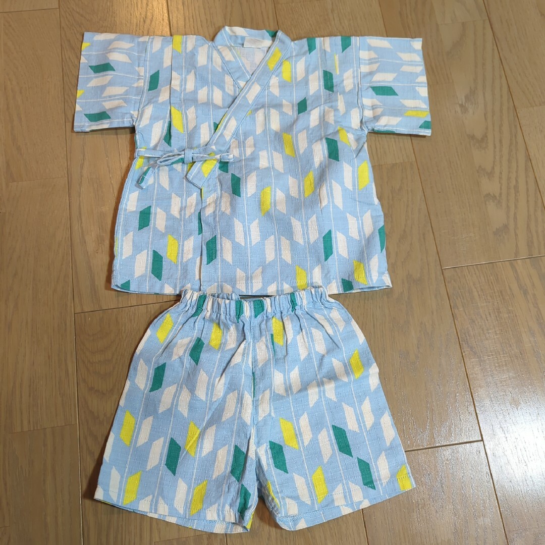 BABiESRUS(ベビーザラス)の甚平　サイズ90　ベビーザらス キッズ/ベビー/マタニティのキッズ服男の子用(90cm~)(甚平/浴衣)の商品写真