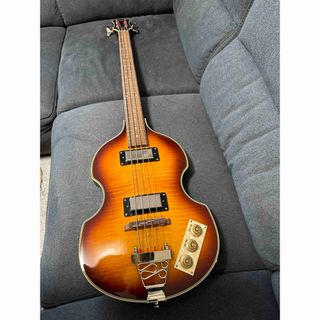 エピフォン(Epiphone)の美品 Epiphone エピフォン VIOLA BASS VS ビオラベース(エレキベース)