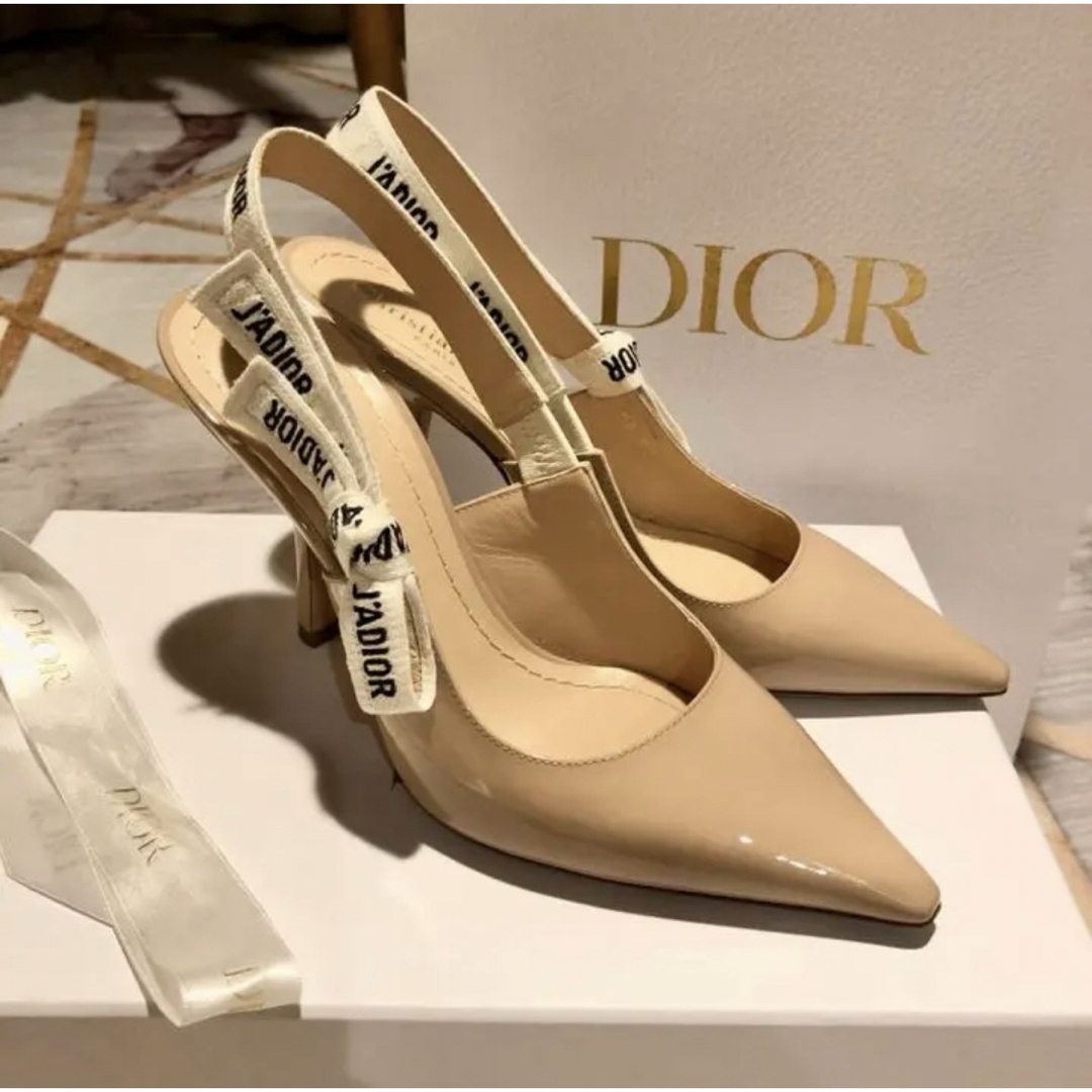 Christian Dior(クリスチャンディオール)の【ARY様専用3/12中】美品DIOR パンプス　箱リボンあり レディースの靴/シューズ(ハイヒール/パンプス)の商品写真