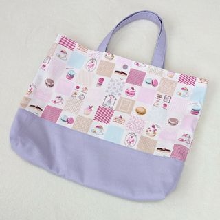 ☆ハンドメイド　レッスンバッグ　図書かばん　ポケット付き　マカロン柄　パープル☆(バッグ/レッスンバッグ)