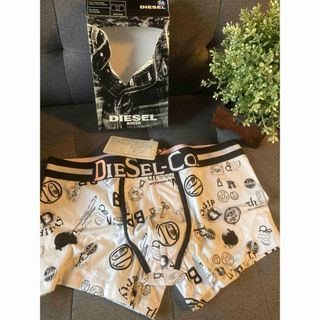 ディーゼル(DIESEL)の★希少廃盤★新品★ DIESEL パンツ　★サイズM ★(ボクサーパンツ)