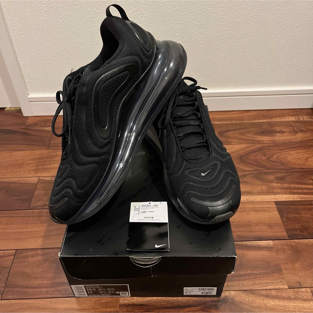 NIKE(ナイキ)のNIKE AirMax720 BLACK-ANTHRACITE美品 28.5cm メンズの靴/シューズ(スニーカー)の商品写真