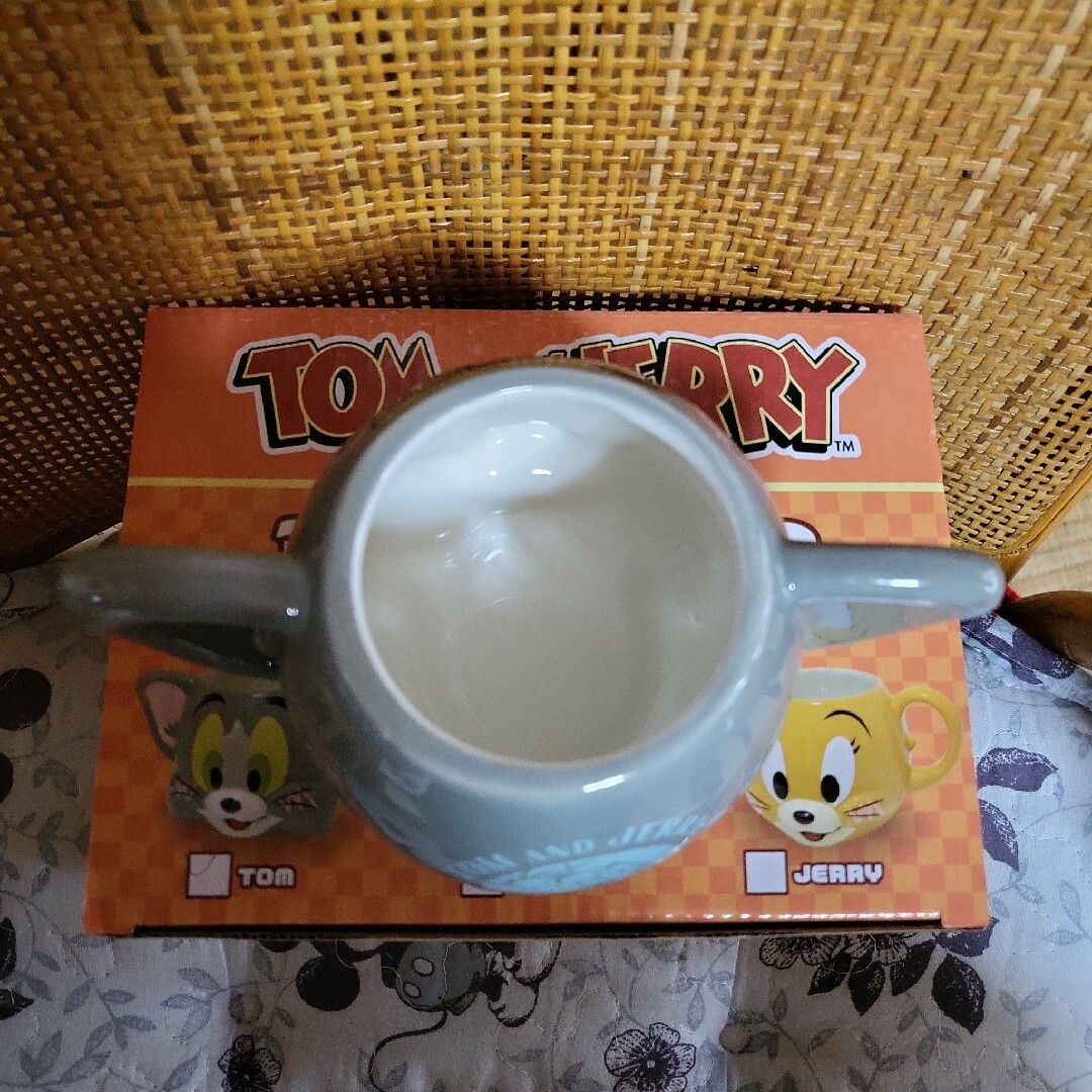トムとジェリー ３D マグカップ  TOM エンタメ/ホビーのおもちゃ/ぬいぐるみ(キャラクターグッズ)の商品写真