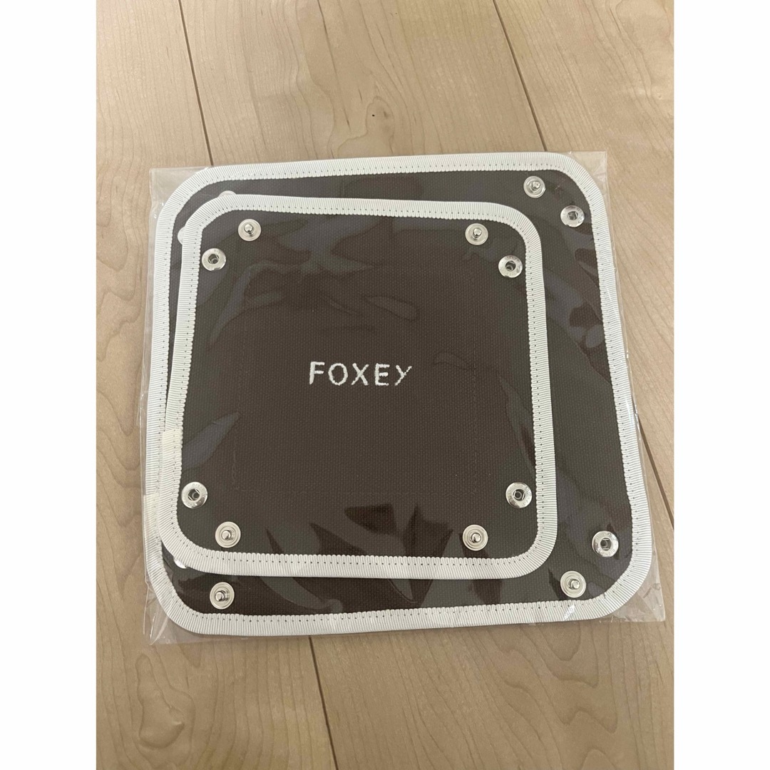 FOXEY(フォクシー)の新品未開封　フォクシー　アクセサリートレイ エンタメ/ホビーのコレクション(ノベルティグッズ)の商品写真