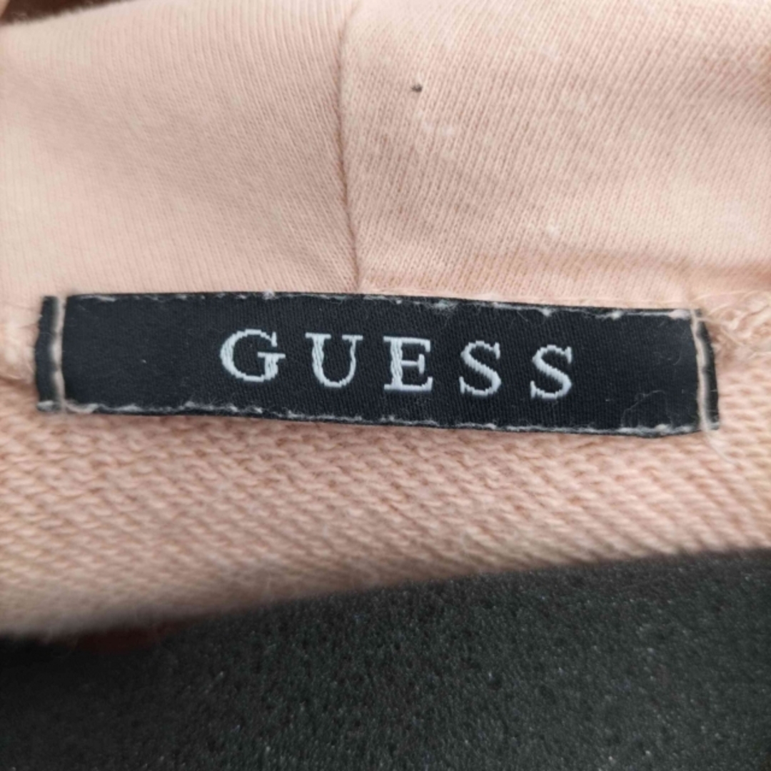 GUESS(ゲス)のGUESS(ゲス) フロントエンボスロゴ フーディ レディース トップス レディースのトップス(パーカー)の商品写真