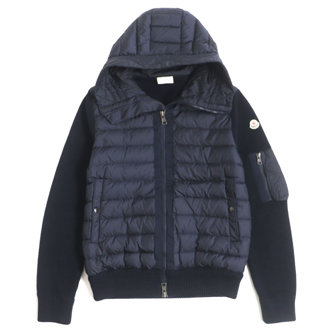 MONCLER(モンクレール)の美品 MONCLER モンクレール 2019年製 MAGLIONE ニット切替 フード・ロゴワッペン付き WZIP ダウンジャケット ネイビー L 正規品 メンズ メンズのジャケット/アウター(ダウンジャケット)の商品写真