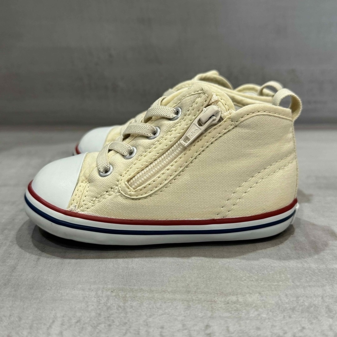 ALL STAR（CONVERSE）(オールスター)のコンバース　オールスター　ベビーシューズ　靴　13.5 ホワイト　白 キッズ/ベビー/マタニティのベビー靴/シューズ(~14cm)(スニーカー)の商品写真