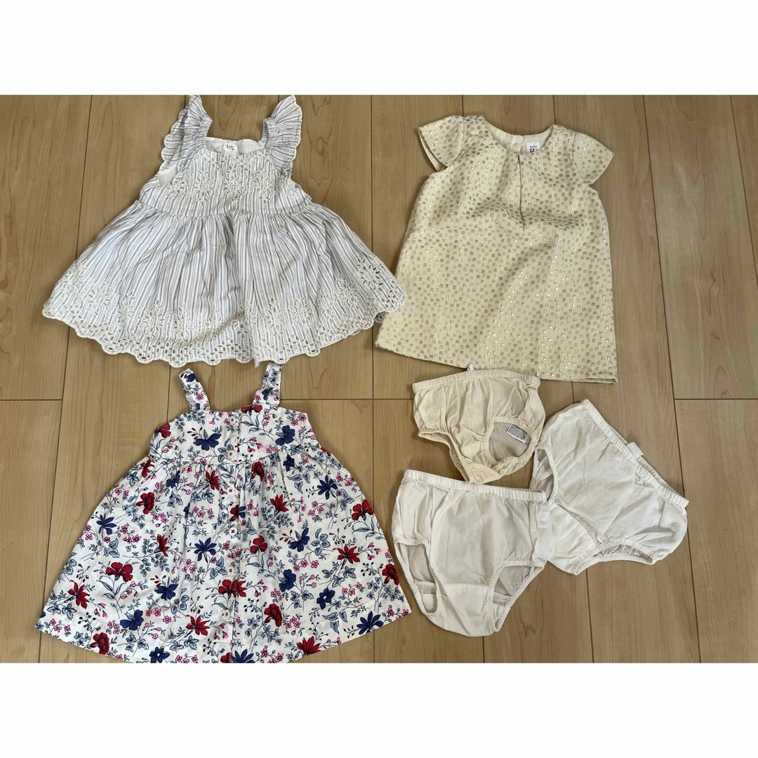 babyGAP(ベビーギャップ)の女の子まとめ売り　80サイズ　16着 キッズ/ベビー/マタニティのベビー服(~85cm)(ワンピース)の商品写真