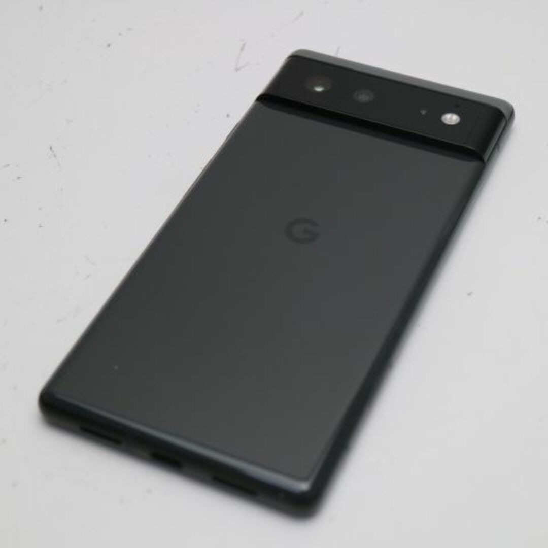 Google(グーグル)の超美品 Google Pixel 6 GA02910 ストーミーブラック M222 スマホ/家電/カメラのスマートフォン/携帯電話(スマートフォン本体)の商品写真